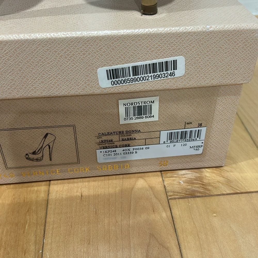 Prada Nude Pump - image 6